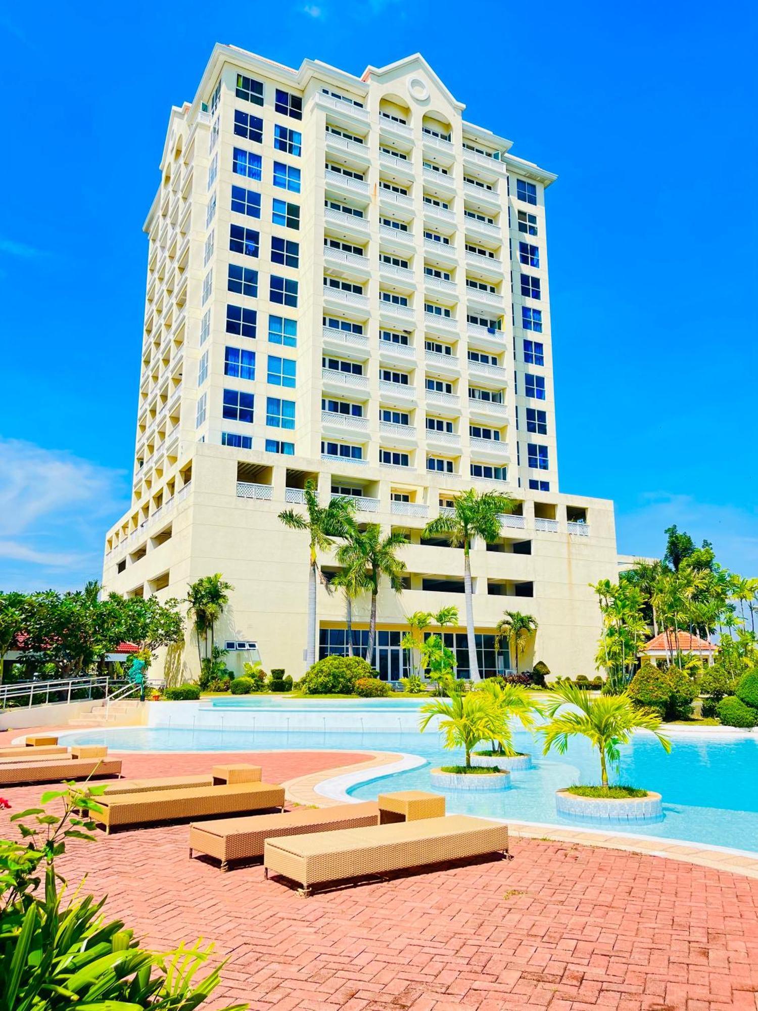Oceanview Deluxe 1Br Suite La Mirada Мактан Экстерьер фото